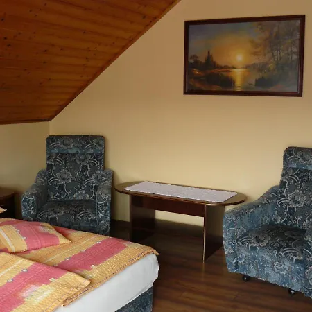 Zsuzsi * زلاكاروس