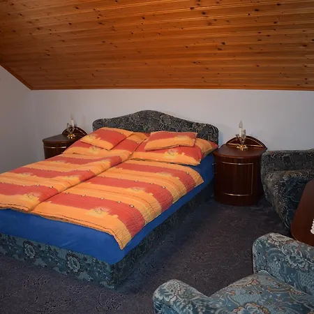 Zsuzsi Appartement *